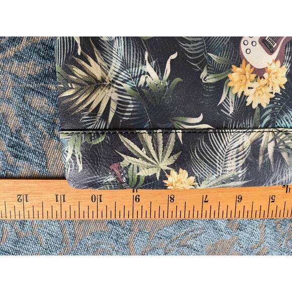 ZADIG & VOLTAIRE Jungle Leather Clutch Handbag ~Bag ~Excellent ~Guitar - Picture 15 of 16